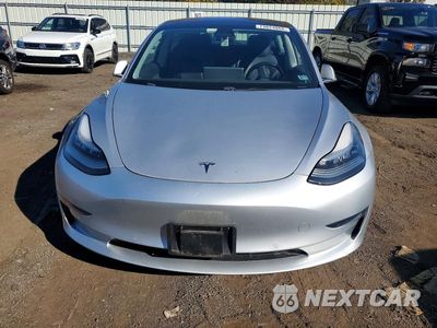 Piąte zdjęcie samochodu w środku: 2018 TESLA MODEL 3 VIN:5YJ3E1EB8JF084893 - miniatura