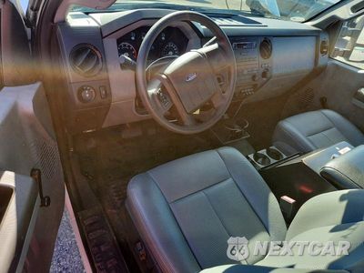 Zdjęcie 8 z 12 samochodu: 2013 FORD F250 SUPER DUTY VIN:1FTBF2A69DEB81856 - miniatura