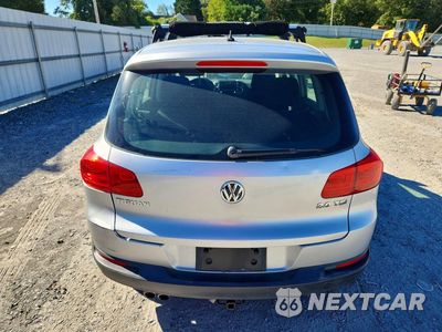 Zdjęcie 6 z 13 samochodu: 2013 VOLKSWAGEN TIGUAN S VIN:WVGAV3AX4DW591645 - miniatura