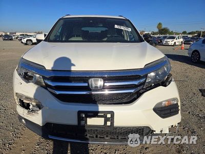 Piąte zdjęcie samochodu w środku: 2016 HONDA PILOT TOURING VIN:5FNYF6H99GB098965 - miniatura