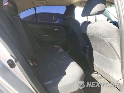 Zdjęcie 10 z 12 samochodu: 2021 TOYOTA COROLLA LE VIN:JTDEAMDE1MJ018846 - miniatura