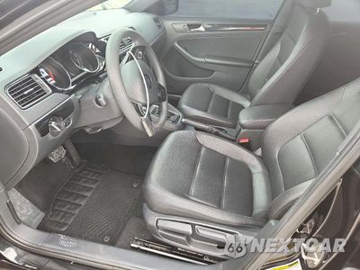 Zdjęcie 7 z 12 samochodu: 2018 VOLKSWAGEN JETTA SPORT VIN:3VWD17AJ0JM205439 - miniatura