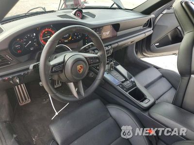 Zdjęcie 8 z 13 samochodu: 2024 PORSCHE 911 TARGA 4S VIN:WP0BB2A91RS233446 - miniatura