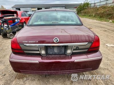Zdjęcie 6 z 12 samochodu: 2011 MERCURY GRAND MARQUIS LS VIN:2MEBM7FV6BX603353 - miniatura