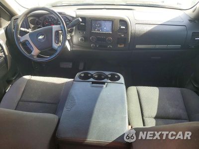 Zdjęcie 8 z 12 samochodu: 2013 CHEVROLET SILVERADO K1500 LT VIN:1GCRKSE71DZ335014 - miniatura