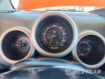 Zdjęcie 9 z 12 samochodu: 2005 HONDA ELEMENT LX VIN:5J6YH27395L015202 - miniatura