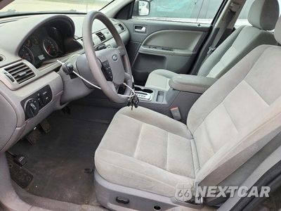 Zdjęcie 7 z 12 samochodu: 2005 FORD FIVE HUNDRED SE VIN:1FAFP26135G161738 - miniatura