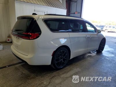 Trzecie zdjęcie samochodu z tyłu: 2025 CHRYSLER PACIFICA LIMITED VIN:2C4RC1GG9SR578100 - miniatura