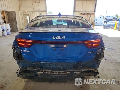 Zdjęcie 6 z 13 samochodu: 2022 KIA FORTE GT LINE VIN:3KPF54AD3NE477928 - miniatura