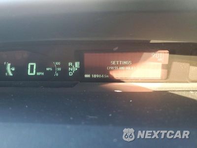 Zdjęcie 9 z 12 samochodu: 2010 TOYOTA PRIUS III VIN:JTDKN3DU3A0088245 - miniatura