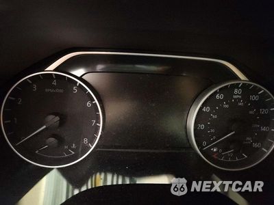 Zdjęcie 9 z 13 samochodu: 2016 NISSAN MAXIMA 3.5 S VIN:1N4AA6AP1GC904759 - miniatura