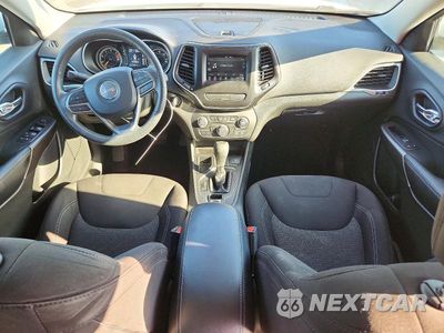 Zdjęcie 8 z 14 samochodu: 2019 JEEP CHEROKEE LATITUDE VIN:1C4PJLCB7KD241401 - miniatura