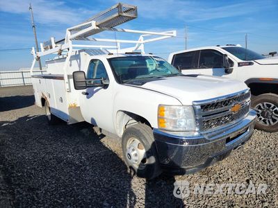 Czwarte zdjęcie samochodu z boku: 2014 CHEVROLET SILVERADO C3500 VIN:1GB3CZC80EF150290 - miniatura