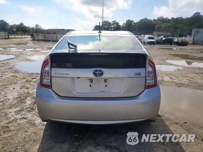 Zdjęcie 6 z 12 samochodu: 2013 TOYOTA PRIUS FIVE VIN:JTDKN3DU4D5611361 - miniatura