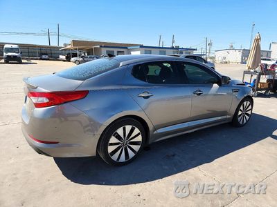 Trzecie zdjęcie samochodu z tyłu: 2012 KIA OPTIMA SX VIN:5XXGR4A64CG002352 - miniatura