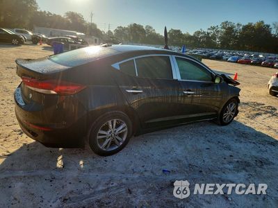 Trzecie zdjęcie samochodu z tyłu: 2017 HYUNDAI ELANTRA VALUE EDITION VIN:5NPD84LF3HH180428 - miniatura
