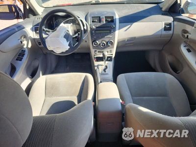 Zdjęcie 8 z 12 samochodu: 2011 TOYOTA COROLLA LE VIN:2T1BU4EE9BC733794 - miniatura