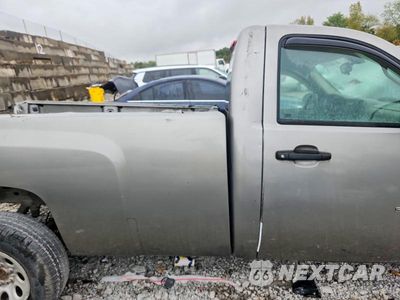 Zdjęcie 10 z 13 samochodu: 2009 CHEVROLET SILVERADO C1500 VIN:1GCEC14X19Z219780 - miniatura