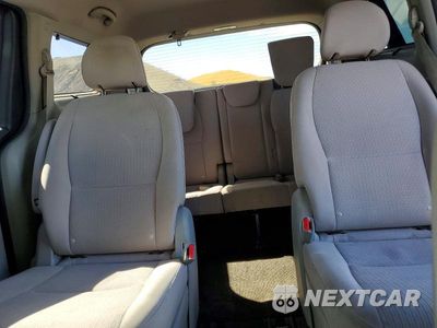 Zdjęcie 10 z 13 samochodu: 2016 KIA SEDONA LX VIN:KNDMB5C1XG6178986 - miniatura