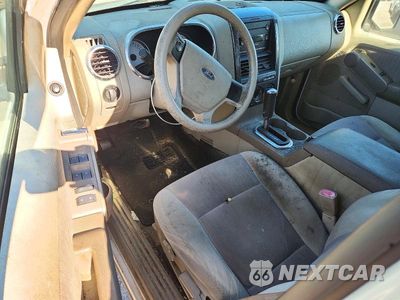 Zdjęcie 8 z 12 samochodu: 2007 FORD EXPLORER SPORT TRAC XLT VIN:1FMEU51K07UB83745 - miniatura