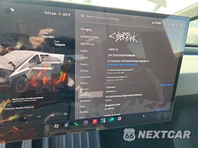 Zdjęcie 9 z 13 samochodu: 2026 TESLA CYBERTRUCK VIN:7G2CEHEDXTA098589 - miniatura