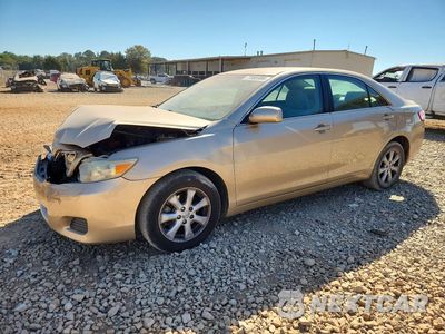 2011 TOYOTA CAMRY LE 4T1BF3EK1BU740750 - główne zdjęcie licytacji z USA - miniatura