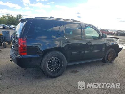 Trzecie zdjęcie samochodu z tyłu: 2013 CHEVROLET TAHOE K1500 LT VIN:1GNSKBE07DR198639 - miniatura