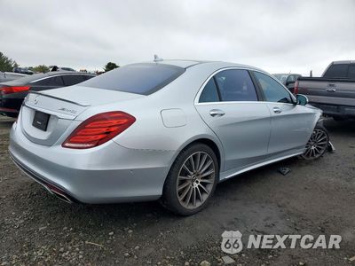 Trzecie zdjęcie samochodu z tyłu: 2016 MERCEDES-BENZ S 550 VIN:WDDUG8CB5GA221533 - miniatura