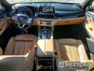 Zdjęcie 8 z 12 samochodu: 2017 BMW 750 XI VIN:WBA7F2C38HG423178 - miniatura