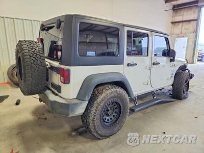 Trzecie zdjęcie samochodu z tyłu: 2017 JEEP WRANGLER UNLIMITED SPORT VIN:1C4BJWDGXHL503013 - miniatura