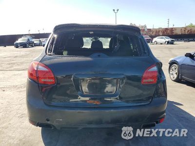 Zdjęcie 6 z 12 samochodu: 2011 PORSCHE CAYENNE VIN:WP1AA2A26BLA02042 - miniatura