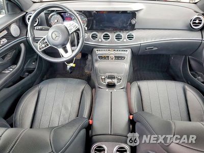Zdjęcie 8 z 12 samochodu: 2019 MERCEDES-BENZ E 300 VIN:WDDZF4JB9KA523730 - miniatura