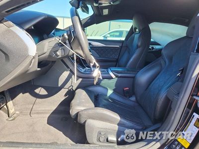 Zdjęcie 7 z 13 samochodu: 2022 BMW M8 VIN:WBSGV0C02NCG81596 - miniatura