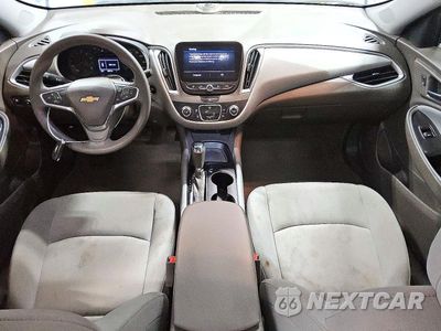 Zdjęcie 8 z 13 samochodu: 2019 CHEVROLET MALIBU LS VIN:1G1ZB5ST0KF226179 - miniatura