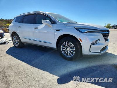 Czwarte zdjęcie samochodu z boku: 2022 BUICK ENCLAVE ESSENCE VIN:5GAERBKW3NJ144413 - miniatura