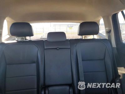 Zdjęcie 10 z 13 samochodu: 2021 VOLKSWAGEN TIGUAN SE VIN:3VV2B7AX6MM126925 - miniatura