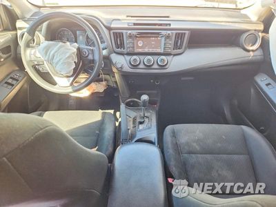 Zdjęcie 8 z 13 samochodu: 2017 TOYOTA RAV4 LE VIN:2T3BFREV0HW598775 - miniatura