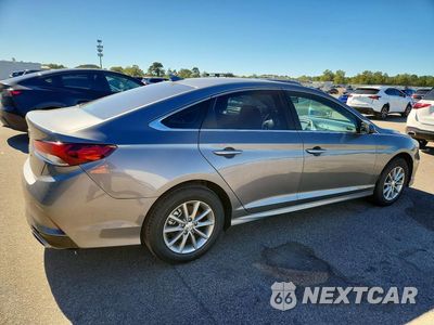 Trzecie zdjęcie samochodu z tyłu: 2019 HYUNDAI SONATA SE VIN:5NPE24AF6KH787164 - miniatura