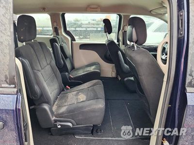 Zdjęcie 11 z 13 samochodu: 2013 DODGE GRAND CARAVAN SE VIN:2C4RDGBG9DR542711 - miniatura
