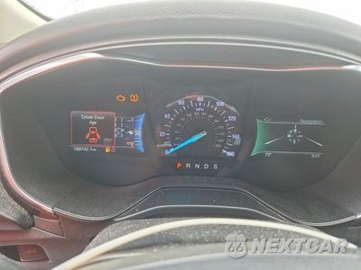 Zdjęcie 9 z 12 samochodu: 2020 FORD FUSION TITANIUM VIN:3FA6P0D99LR204515 - miniatura