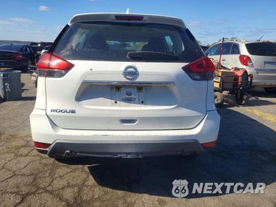 Zdjęcie 6 z 12 samochodu: 2017 NISSAN ROGUE S VIN:KNMAT2MT4HP583090 - miniatura