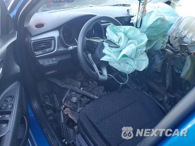 Zdjęcie 8 z 12 samochodu: 2022 KIA RIO S VIN:3KPA24AD7NE481483 - miniatura