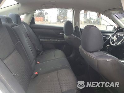 Zdjęcie 10 z 12 samochodu: 2018 NISSAN ALTIMA 2.5 S VIN:1N4AL3AP5JC150023 - miniatura