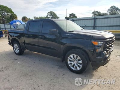 Czwarte zdjęcie samochodu z boku: 2023 CHEVROLET SILVERADO C1500 CUSTOM VIN:1GCPABEK2PZ277868 - miniatura
