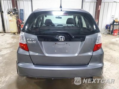 Zdjęcie 6 z 13 samochodu: 2011 HONDA FIT VIN:JHMGE8G36BS009418 - miniatura