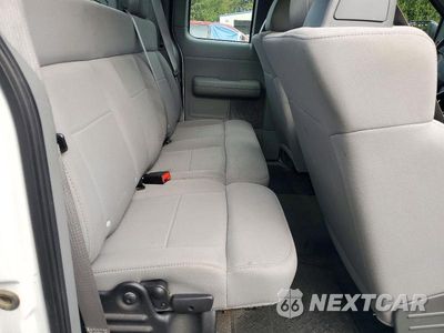 Zdjęcie 10 z 12 samochodu: 2006 FORD F150 VIN:1FTRX12W06NB31516 - miniatura