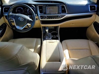 Zdjęcie 8 z 13 samochodu: 2014 TOYOTA HIGHLANDER XLE VIN:5TDJKRFH9ES019909 - miniatura
