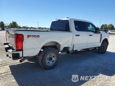 Trzecie zdjęcie samochodu z tyłu: 2026 FORD F250 SUPER DUTY VIN:1FT7W2BA5TEC28176 - miniatura
