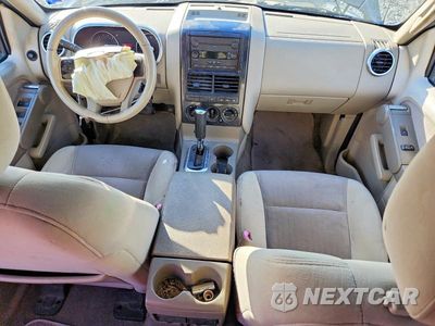 Zdjęcie 8 z 12 samochodu: 2007 FORD EXPLORER XLT VIN:1FMEU73E57UB66913 - miniatura