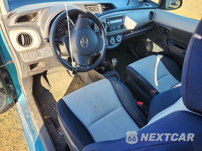 Zdjęcie 8 z 12 samochodu: 2012 TOYOTA YARIS 3-DOOR L VIN:JTDJTUD31CD512211 - miniatura